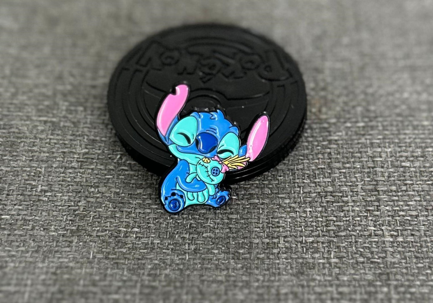 Disney Lilo & Stitch Stich with Scrump Collectible Pin Asia Exclusive