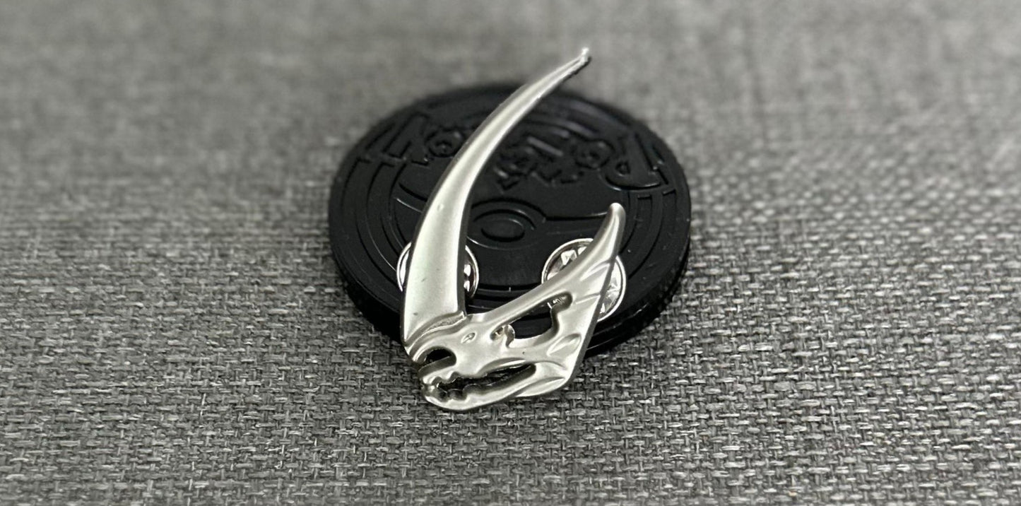 The Mandalorian Clan Mudhorn Collectible Pin Asia Exclusive