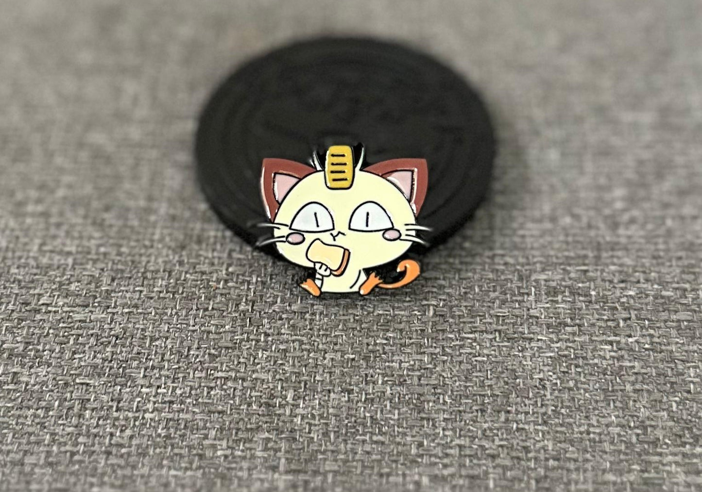 Pokemon Kawaii Meowth Collectible Pin Asia Exclusive
