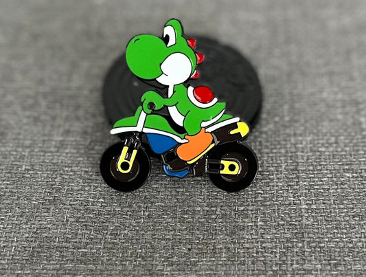 Mario Kart Yoshi Collectible Pin Asia Exclusive