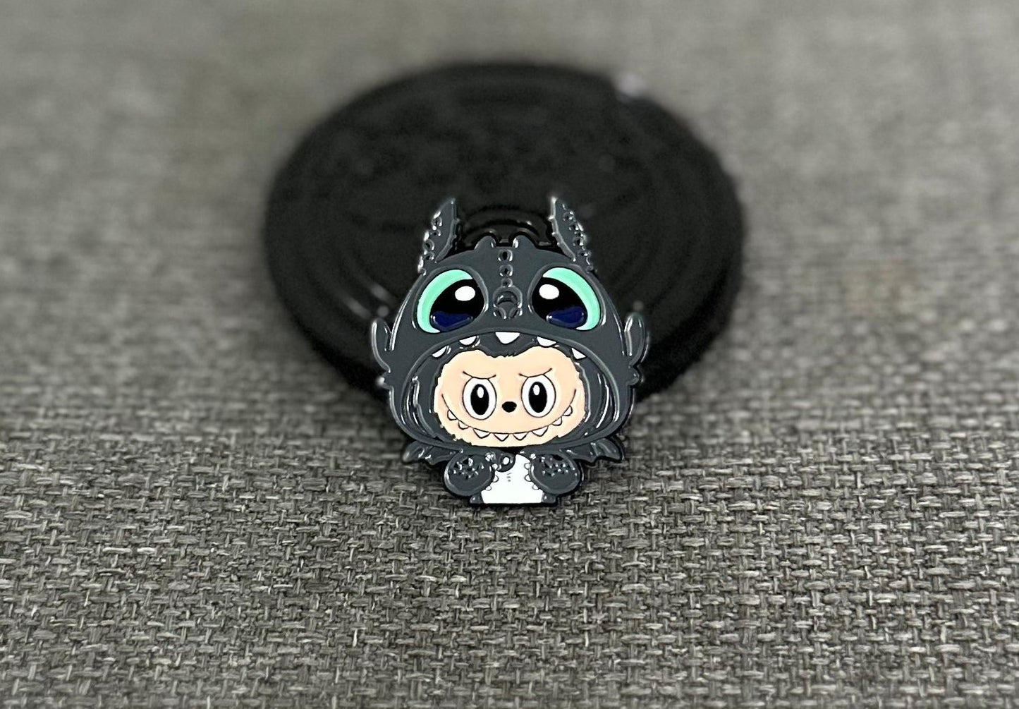 Labubu Labubu How to Train Your Dragon Cosplay Collectible Pin Asia Exclusive