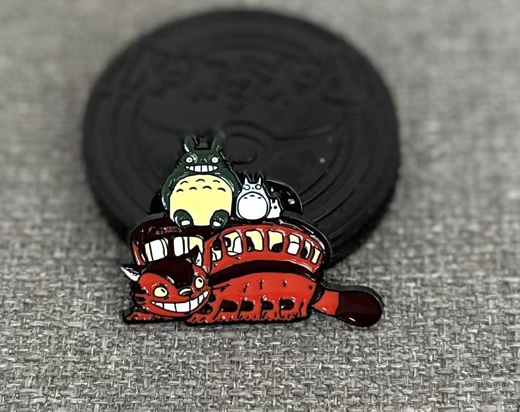 Studio Ghibli My Neighbor Totoro Totoro & Friends Collectible Pin Asia Exclusive